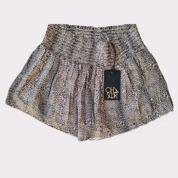 Chaser Pants - Chaser Women's Shorts Leopard print Size S